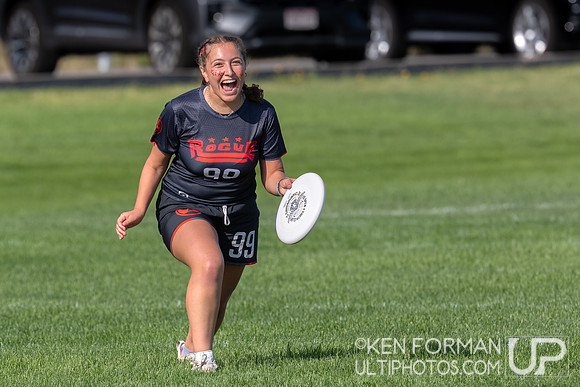 Simone Meisnere (Rogue #99) Celebrates a score