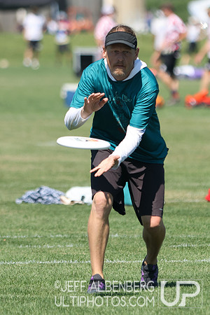 Day 1 of USA Ultimate Masters Championships
