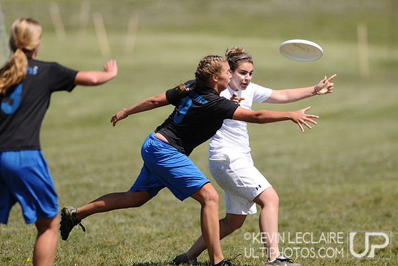 Sunday Quarterfinals - 2010 UPA High School Girls Eastern Championships