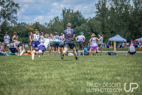 2023 Select Flight Invite East ©