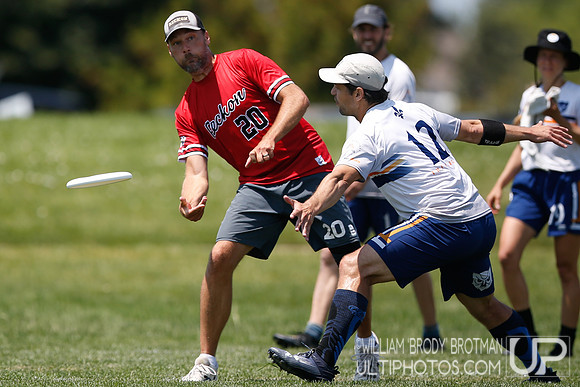 Day 2 of USA Ultimate Masters Championships.