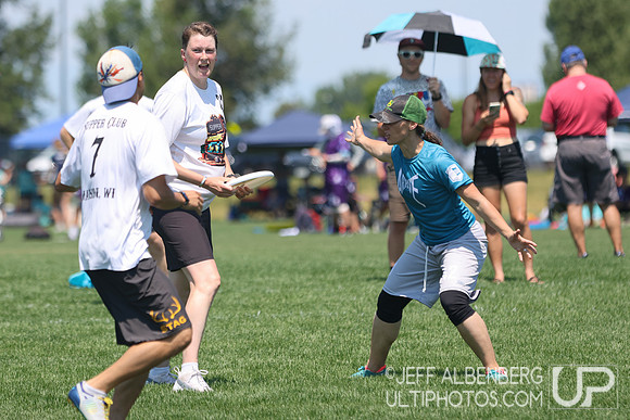 Day 2 of USA Ultimate Masters Championships