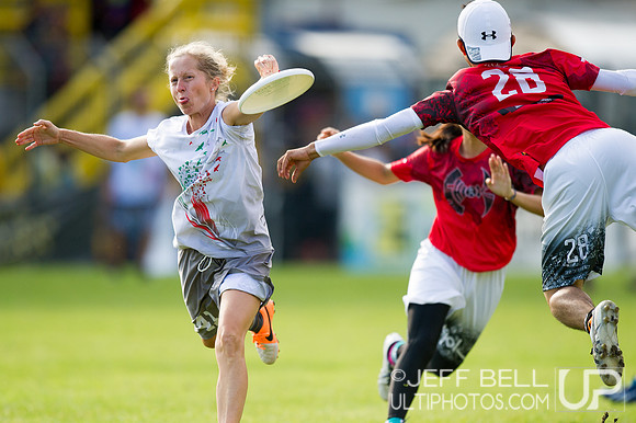 wucc2014_Croccali_Shiok_20140802_182100_JBP01406