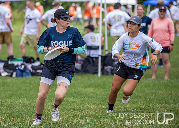 2023 Select Flight Invite East ©