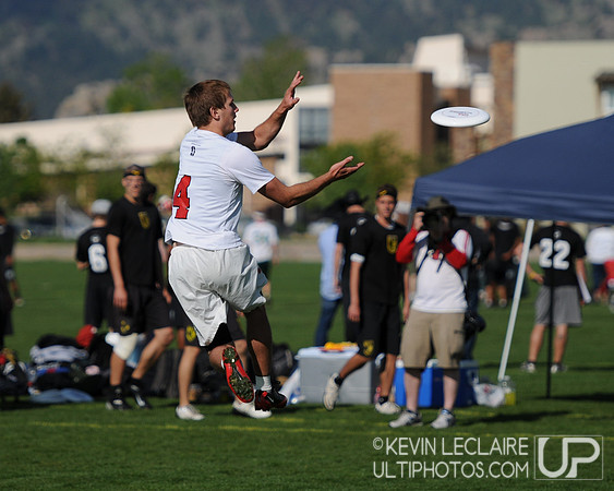 Friday 8:30am round -- 2011 USAU College Championships