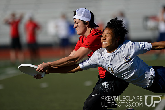 USAU NATS 2013 WOM SEMI SCANDAL RIOT - Saturday