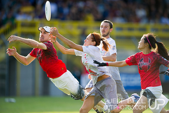 wucc2014_Croccali_Shiok_20140802_182915_JBP01524
