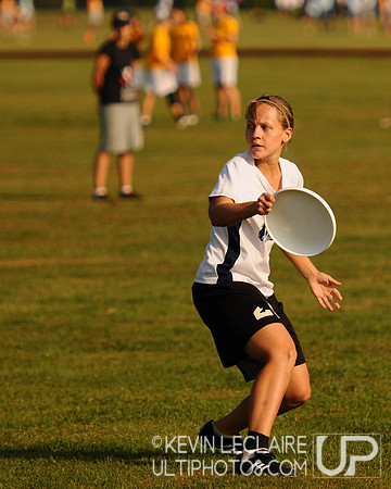 Saturday Women's division action -- Chesapeake Open 2010