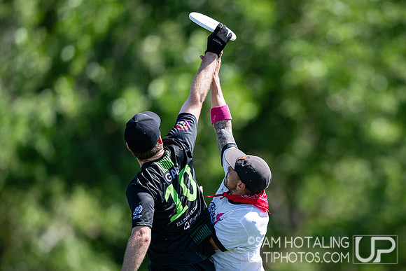 Highlights from pool play at USAU International Club Championship
