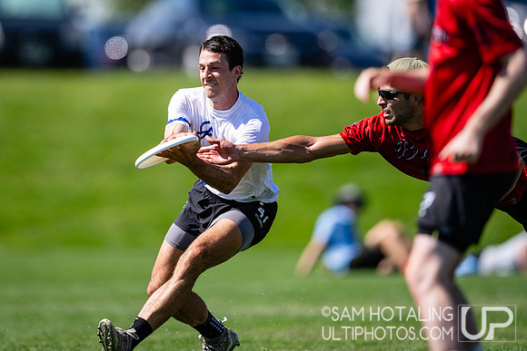 Highlights from pool play at USAU International Club Championship