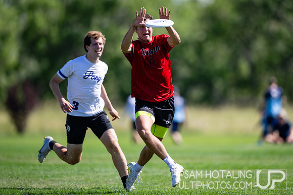 Highlights from pool play at USAU International Club Championship
