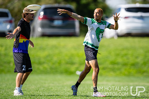 Highlights from pool play at USAU International Club Championship