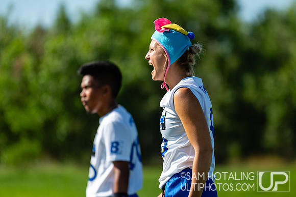 Highlights from quarterfinals at USAU International Club Championship