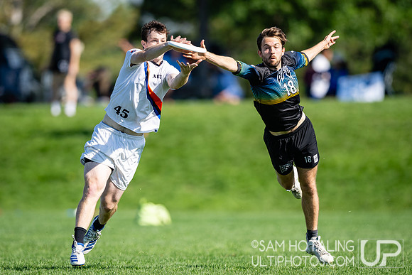Highlights from quarterfinals at USAU International Club Championship