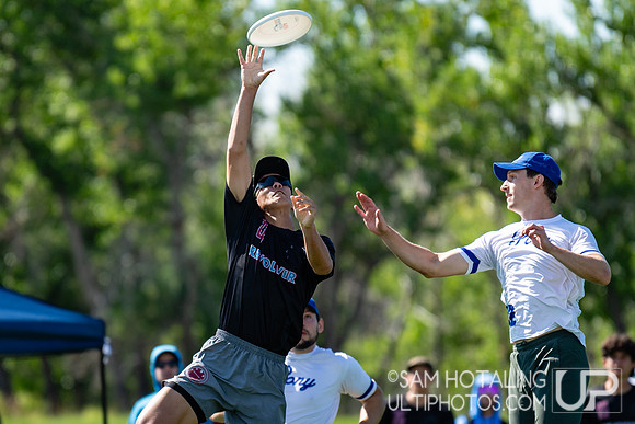 Highlights from quarterfinals at USAU International Club Championship
