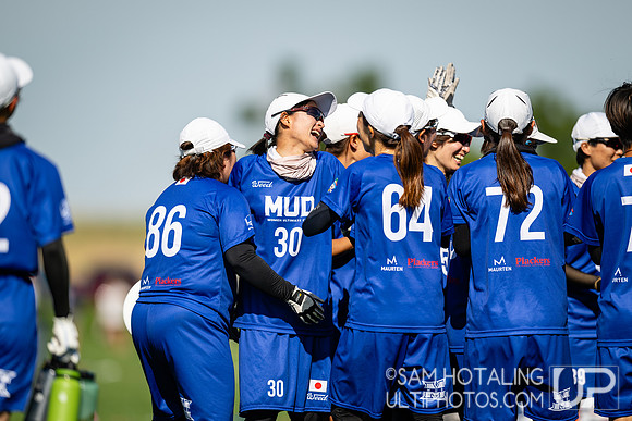 Highlights from semifinals at USAU International Club Championship