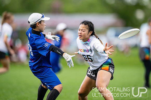 Highlights from semifinals at USAU International Club Championship