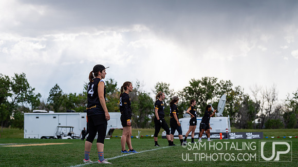 Highlights from semifinals at USAU International Club Championship