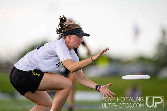 Highlights from semifinals at USAU International Club Championship
