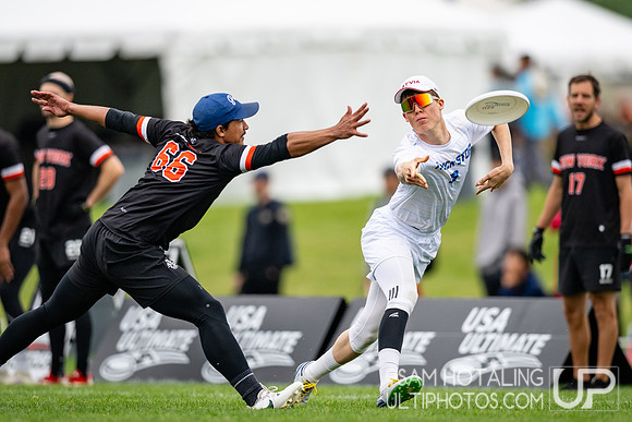 Highlights from finals at USAU International Club Championship