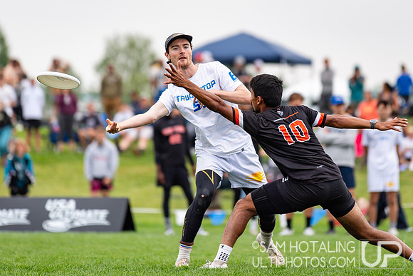 Highlights from finals at USAU International Club Championship