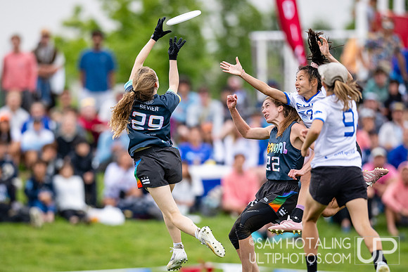 Highlights from finals at USAU International Club Championship