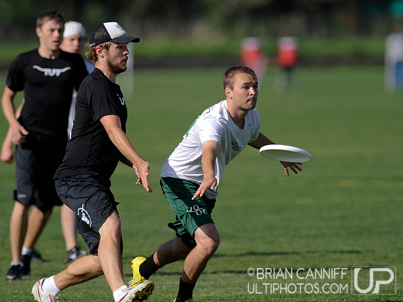 Friday 8:30am Round -- 2011 College Nationals