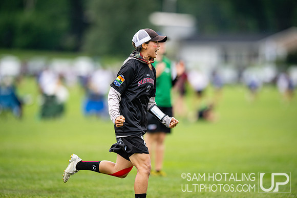 TOKYO Mavericks vs MUD in pool play at World Ultimate Club Championships