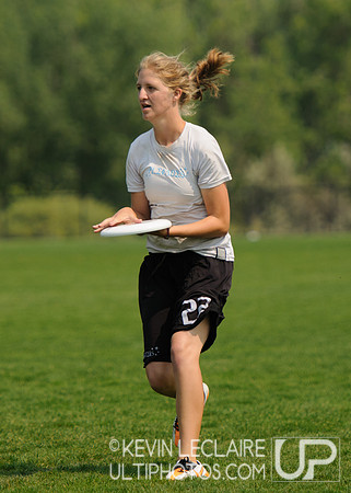 2012 USAU D-I College Championships Saturday Action