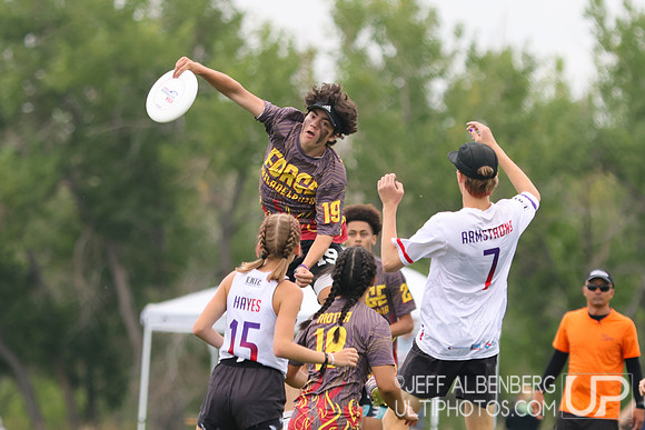 Day 2 of USA Ultimate Youth Club Championships