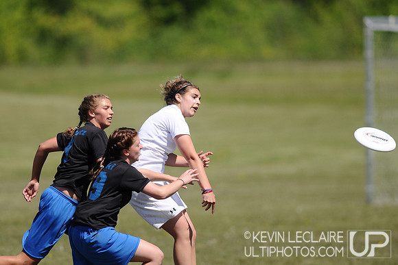 Sunday Quarterfinals - 2010 UPA High School Girls Eastern Championships