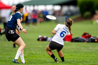 FABulous vs Iris in pool play at World Ultimate Club Championships