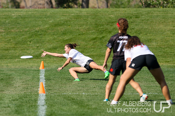 Pool play at USAU Youth Club Championships