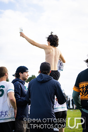 Sunday full coverage from USAU D-IIII College Championships: Semi-Finals
