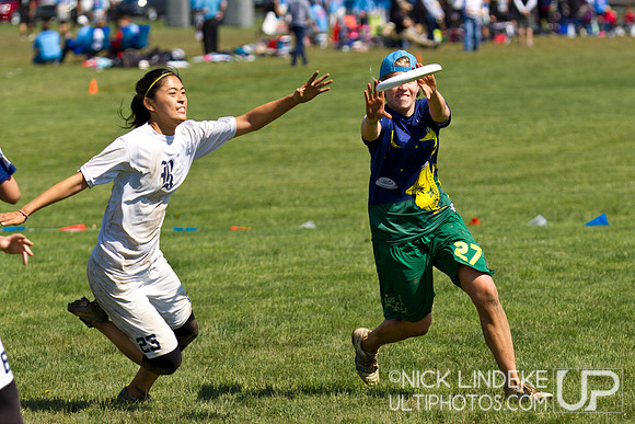 Sunday Action - D-III College Championships