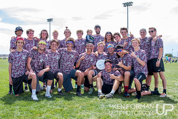 Cheyenne Mountain D2 Boys Team Photo - 2017 CO High School Championships