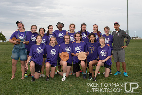 Boulder High School Girls Team Photo - 2017 CO High School Championships