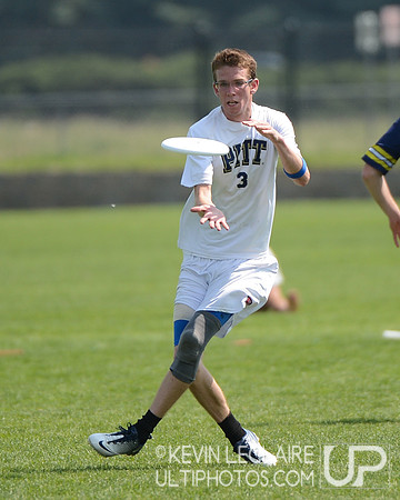 2012 USAU D-I College Championships Saturday Action