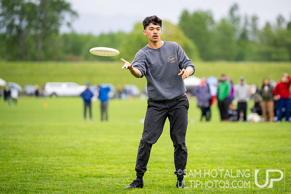 Pool play round II at DiscNW Spring Reign