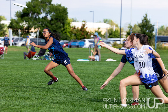 Minnesota Superior vs. Texas Tango Saturday Pool Play