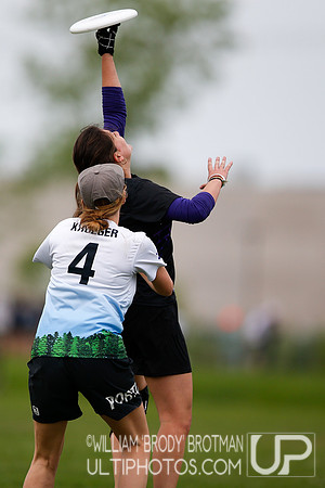 Day 1 of USA Ultimate 2022 D-III College Championships
