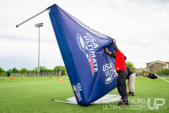 Pool play at USAU DI College Championships