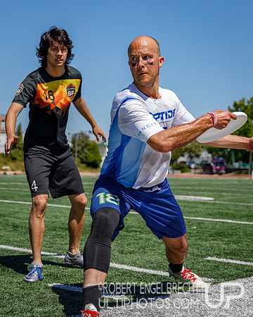 AUDL game between the San Francisco FlameThrowers and the visiting Vancouver Riptide