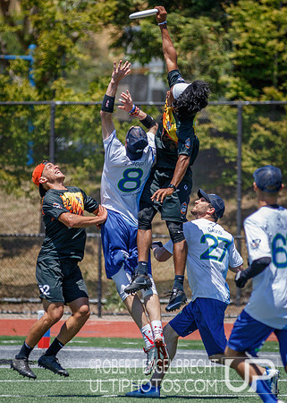 AUDL game between the San Francisco FlameThrowers and the visiting Vancouver Riptide