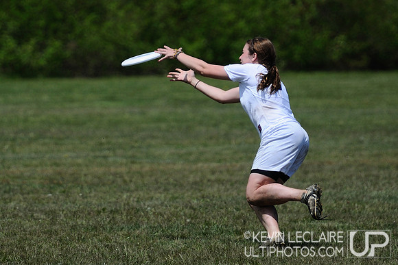 Sunday Semifinals -- 2010 UPA High School Girls Eastern Championships