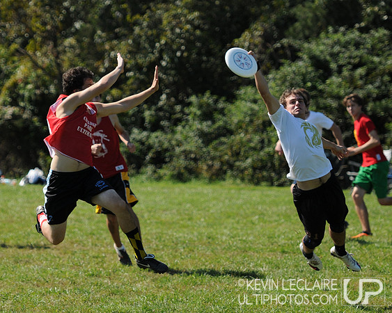 Hucks off the Hilltop -- Saturday Round 3 photos