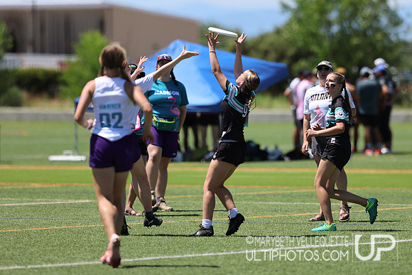 Sunday action at the USA Ultimate Youth Club Championships in th
