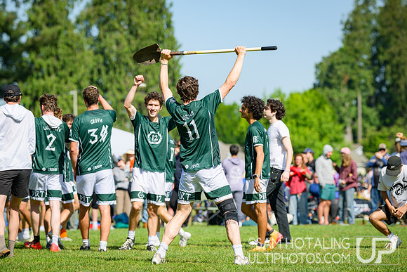 Saturday pool play at USAU D-I College Championships