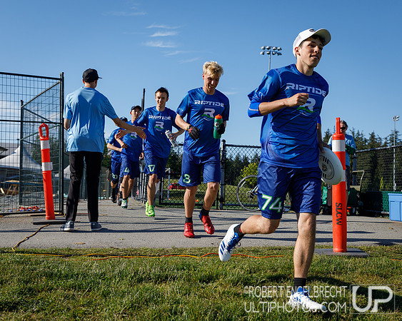 AUDL game between the San Francisco FlameThrowers and the visiti