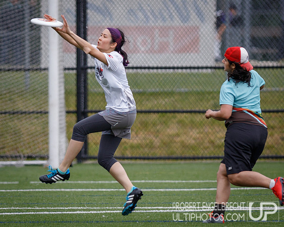 2017 Flower Bowl - womens games © 2017 Robert Engelbrecht.